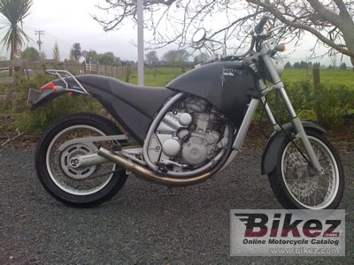 1997 Aprilia Moto 6.5 photo